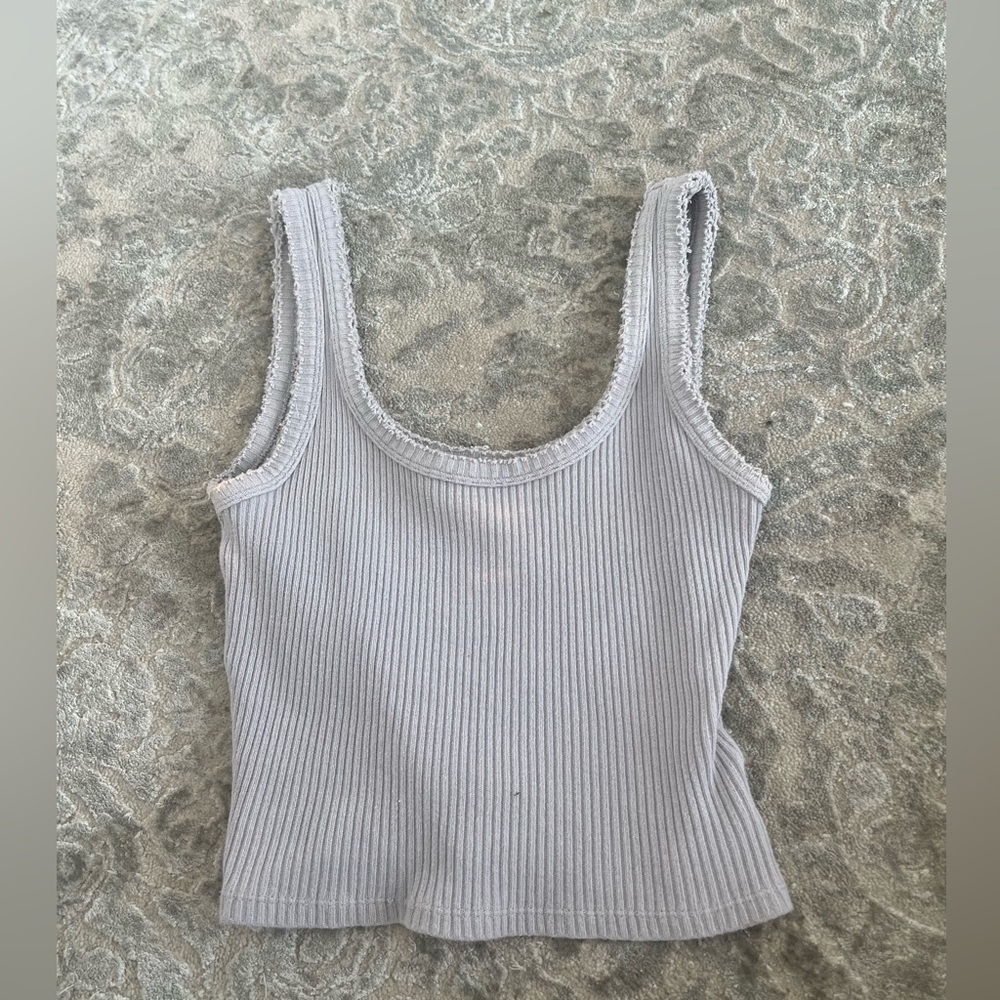 Light purple/grey tank